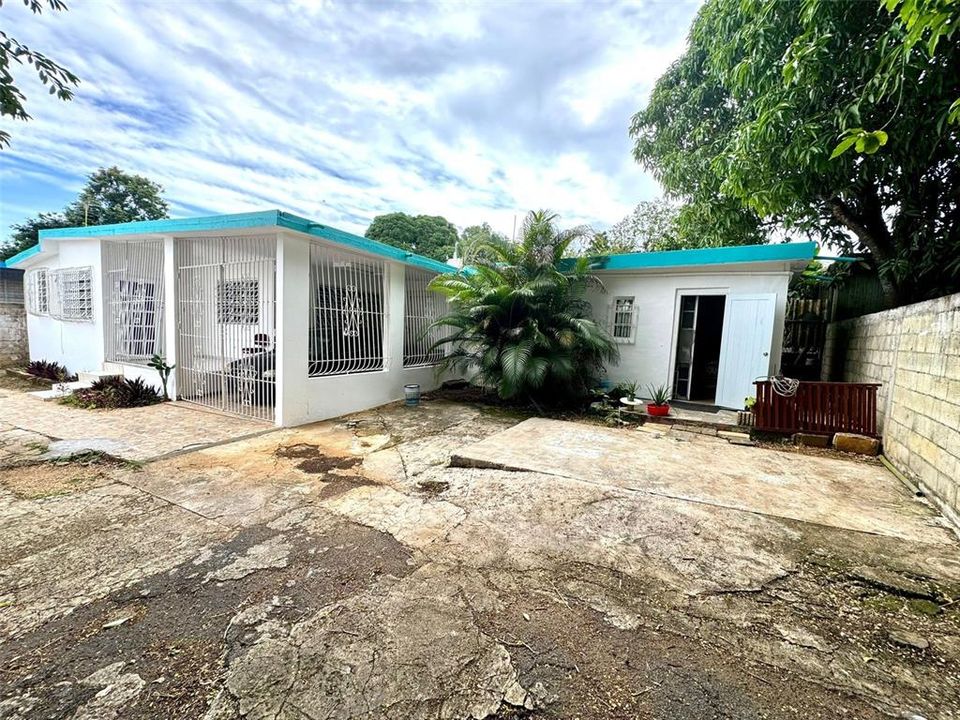 Recently Sold: $70,000 (3 beds, 1 baths, 1000 Square Feet)