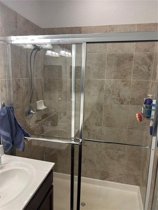 В аренду: $5,200 (3 спален, 2 ванн, 1950 Квадратных фут)