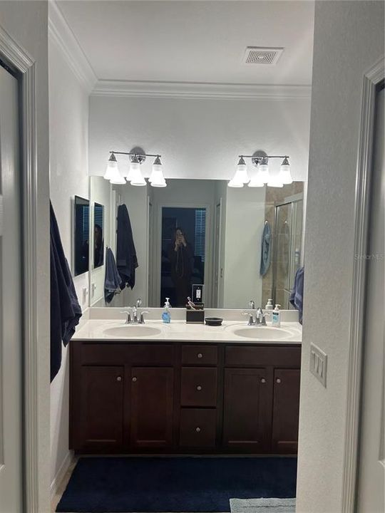 В аренду: $5,200 (3 спален, 2 ванн, 1950 Квадратных фут)