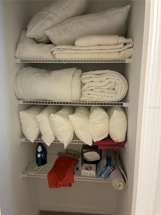 В аренду: $5,200 (3 спален, 2 ванн, 1950 Квадратных фут)