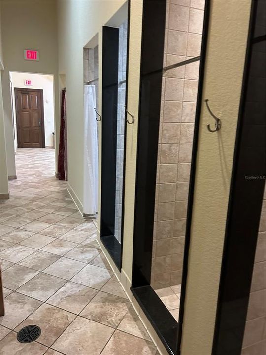 В аренду: $5,200 (3 спален, 2 ванн, 1950 Квадратных фут)