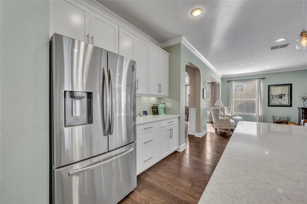 For Sale: $835,000 (5 beds, 3 baths, 3920 Square Feet)