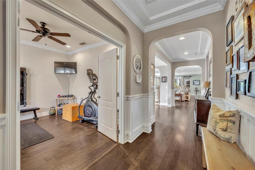 For Sale: $835,000 (5 beds, 3 baths, 3920 Square Feet)