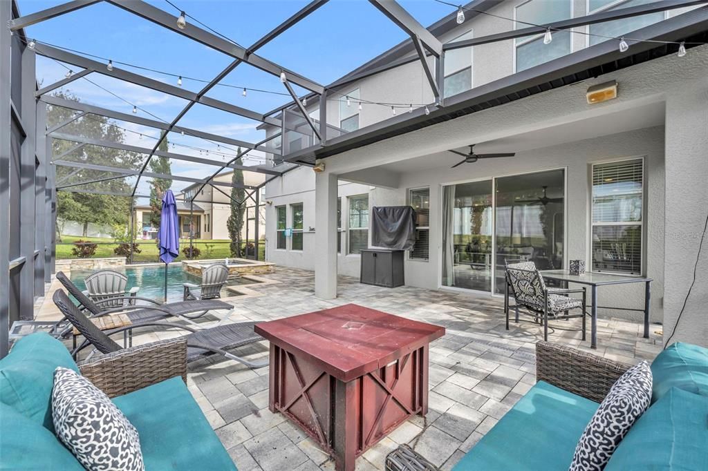 For Sale: $835,000 (5 beds, 3 baths, 3920 Square Feet)