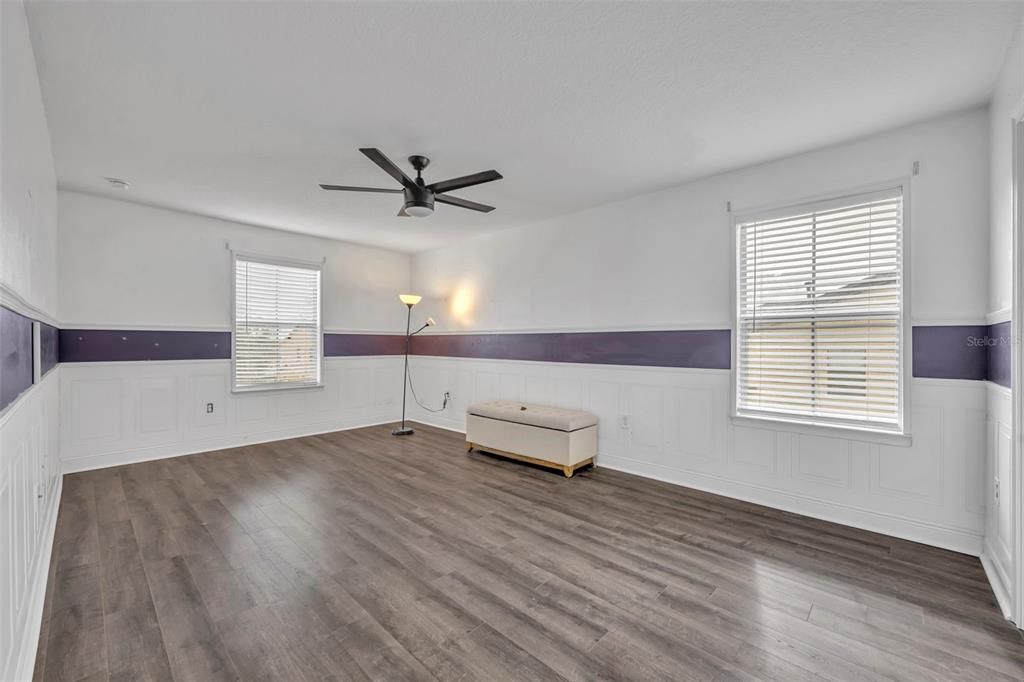 For Sale: $835,000 (5 beds, 3 baths, 3920 Square Feet)