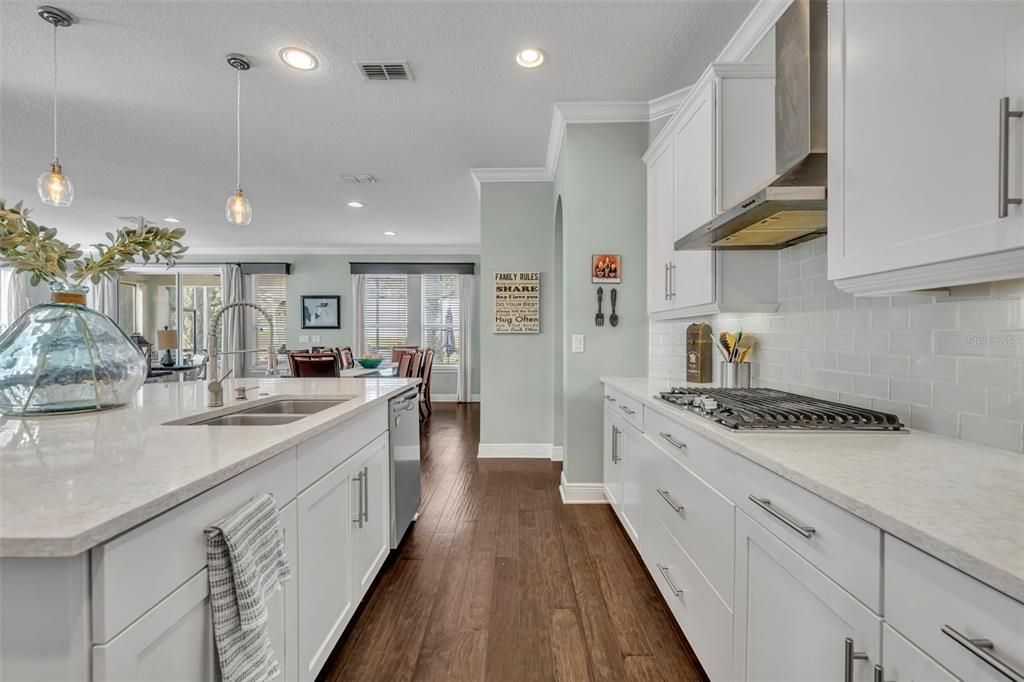 For Sale: $835,000 (5 beds, 3 baths, 3920 Square Feet)