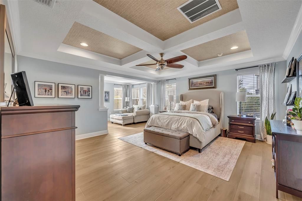 For Sale: $835,000 (5 beds, 3 baths, 3920 Square Feet)