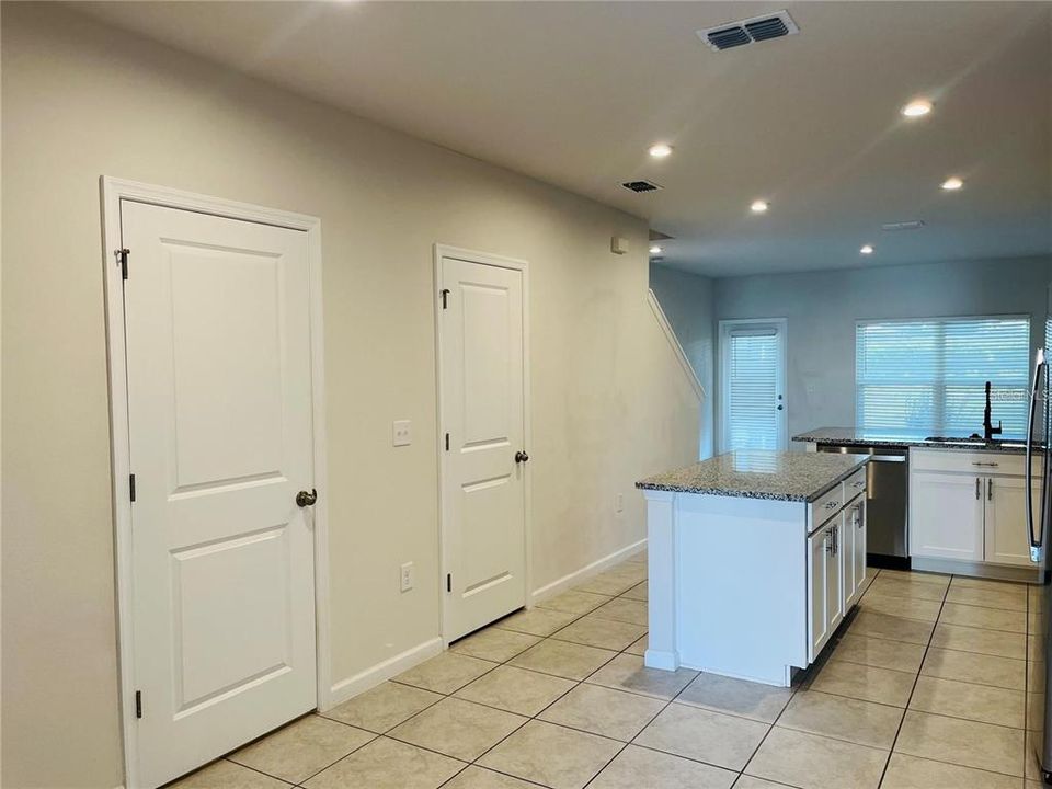 For Rent: $1,850 (3 beds, 2 baths, 1413 Square Feet)