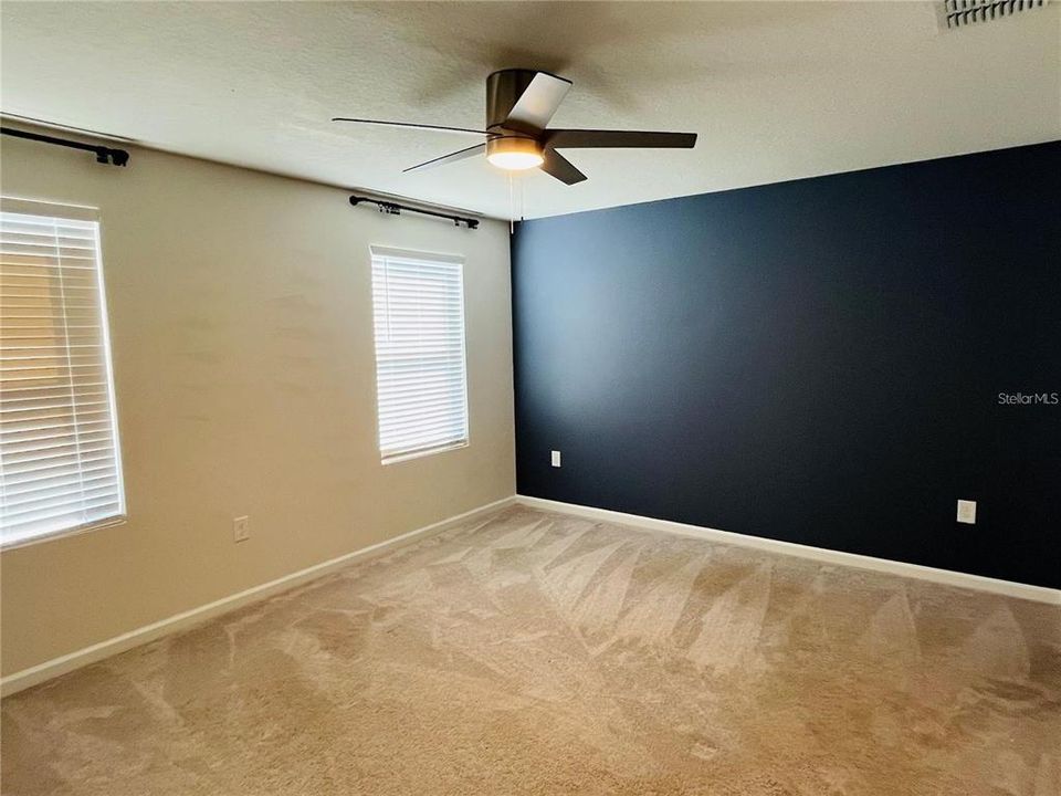 For Rent: $1,850 (3 beds, 2 baths, 1413 Square Feet)