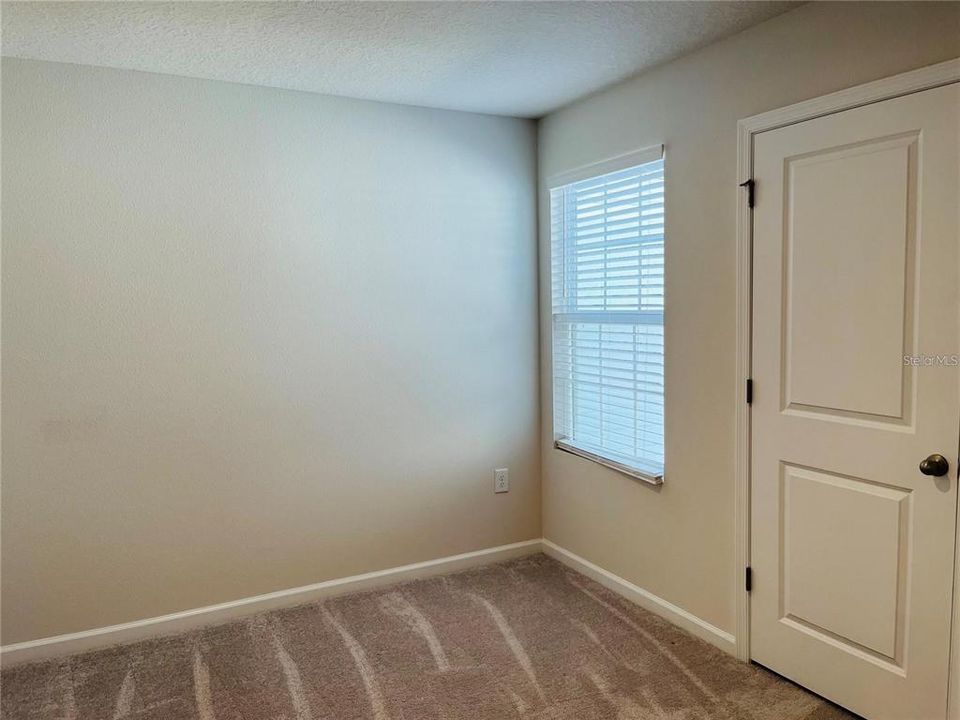 For Rent: $1,850 (3 beds, 2 baths, 1413 Square Feet)