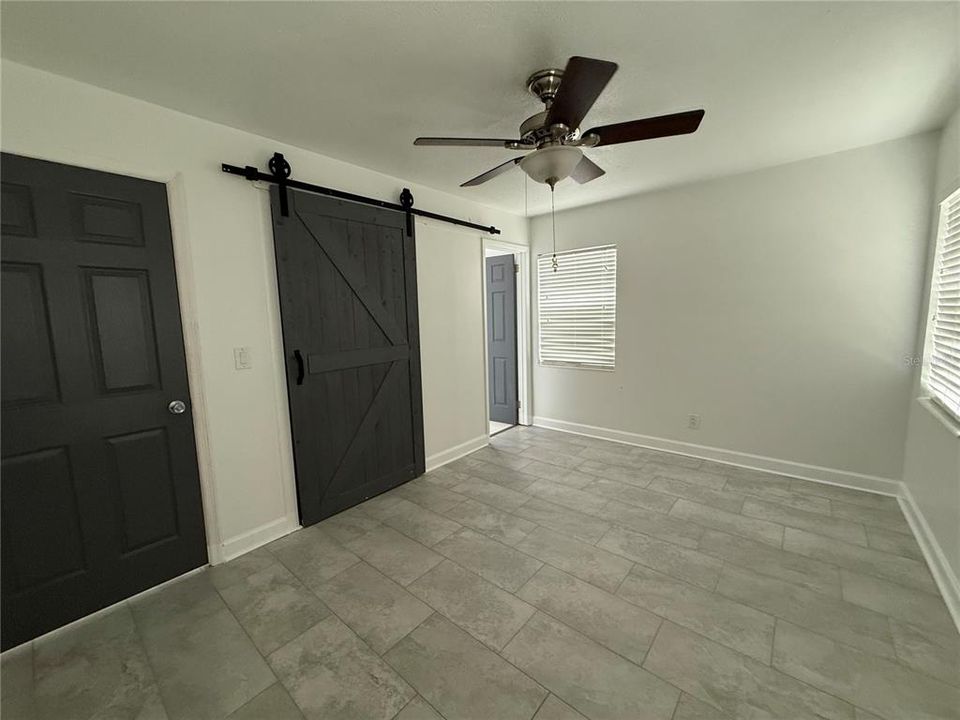 В аренду: $3,195 (3 спален, 2 ванн, 1594 Квадратных фут)