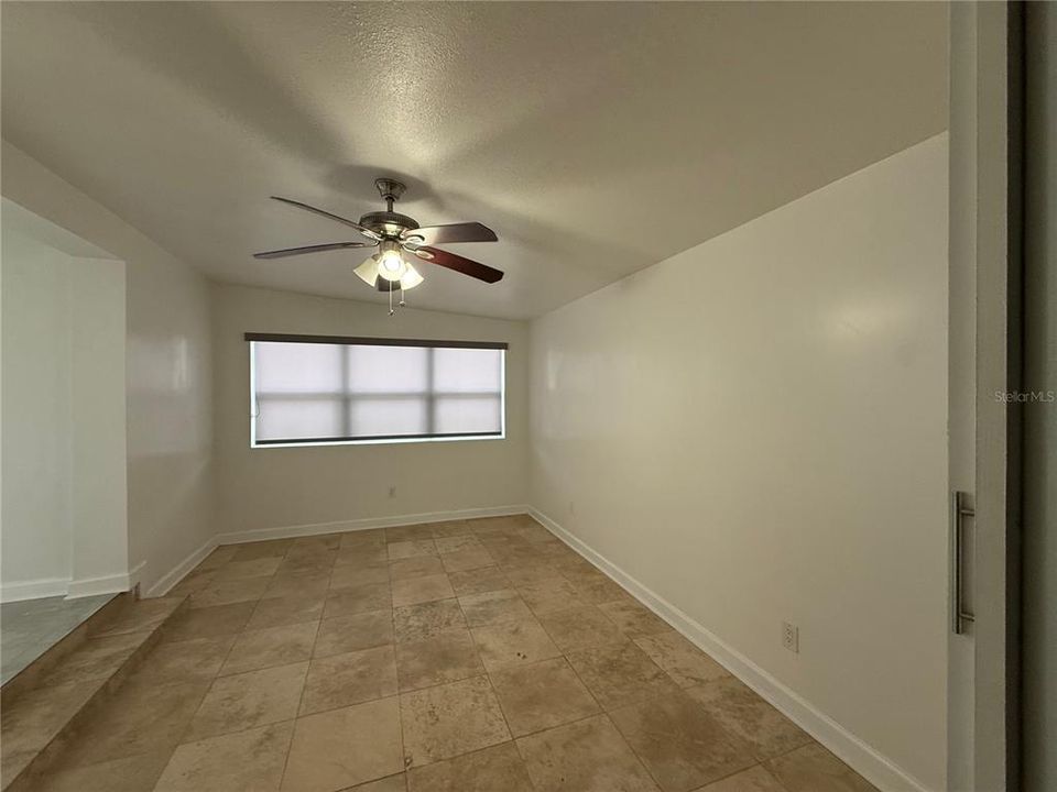 В аренду: $3,195 (3 спален, 2 ванн, 1594 Квадратных фут)