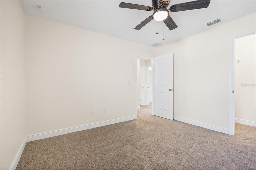 En Renta: $2,750 (3 camas, 2 baños, 1961 Pies cuadrados)