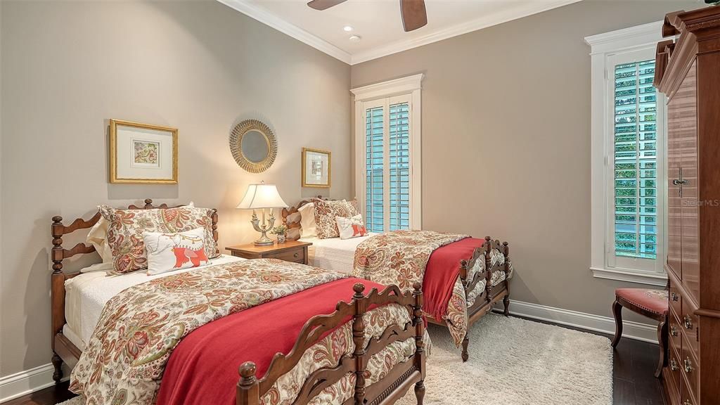 待售: $2,895,000 (3 贝兹, 3 浴室, 2714 平方英尺)