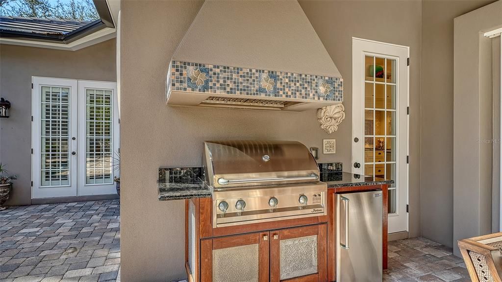 待售: $2,895,000 (3 贝兹, 3 浴室, 2714 平方英尺)