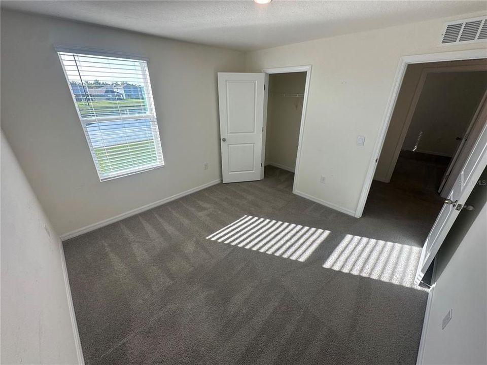 For Rent: $2,575 (5 beds, 3 baths, 2522 Square Feet)