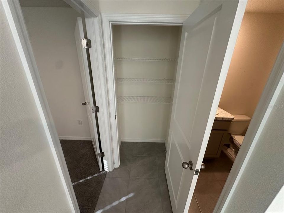 For Rent: $2,575 (5 beds, 3 baths, 2522 Square Feet)