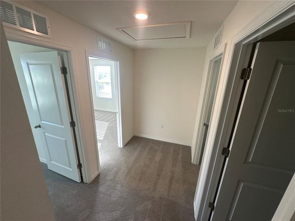 For Rent: $2,575 (5 beds, 3 baths, 2522 Square Feet)