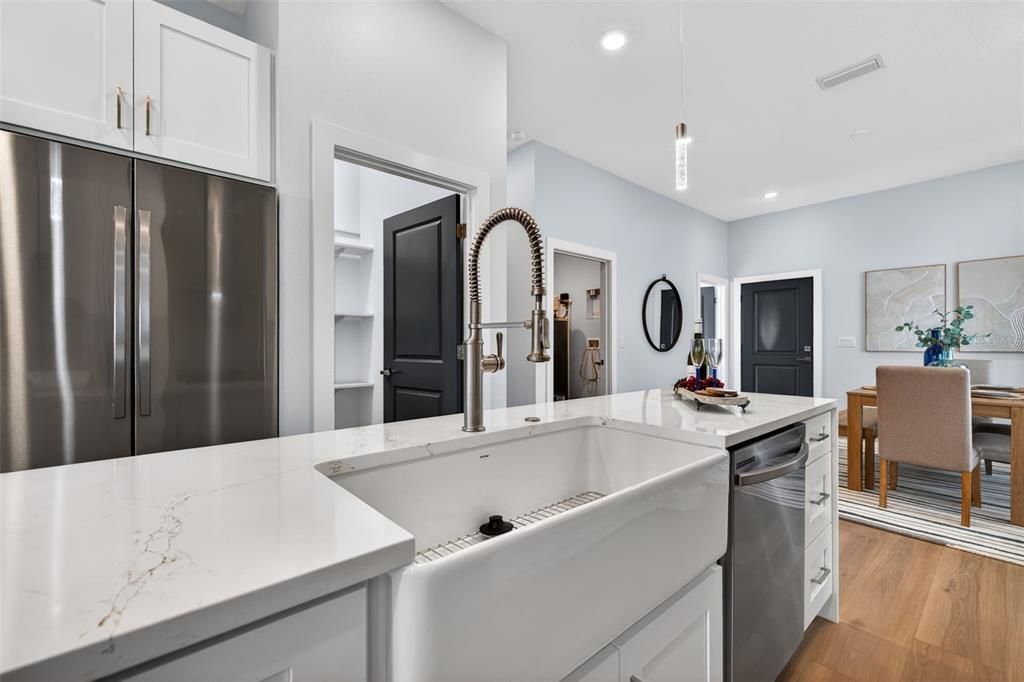 For Sale: $839,000 (4 beds, 3 baths, 2559 Square Feet)