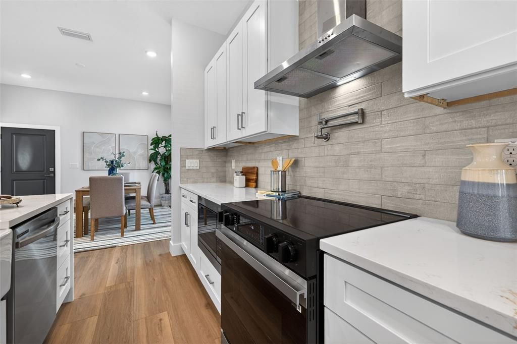 For Sale: $839,000 (4 beds, 3 baths, 2559 Square Feet)