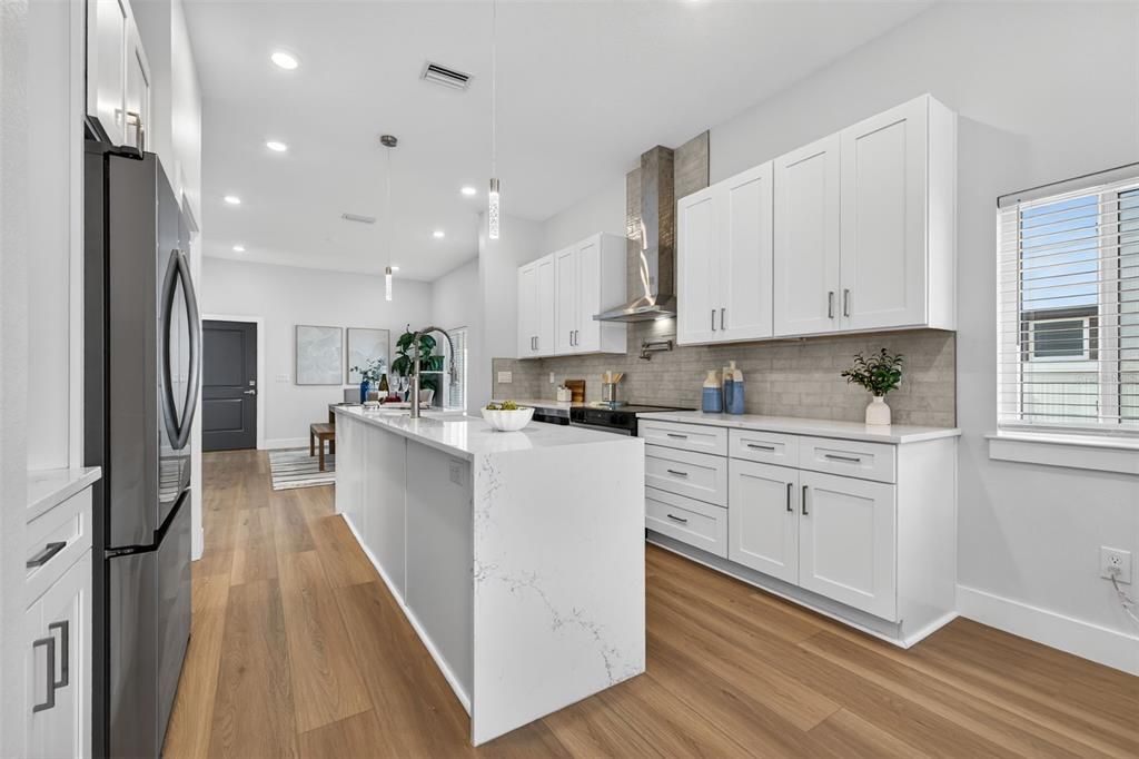 For Sale: $839,000 (4 beds, 3 baths, 2559 Square Feet)