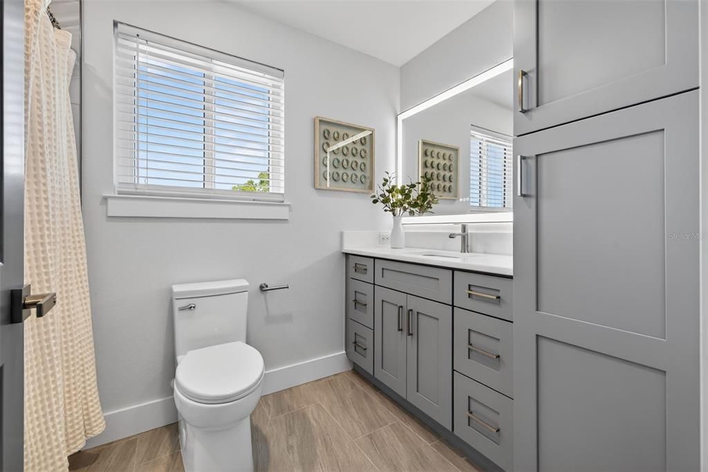 For Sale: $839,000 (4 beds, 3 baths, 2559 Square Feet)