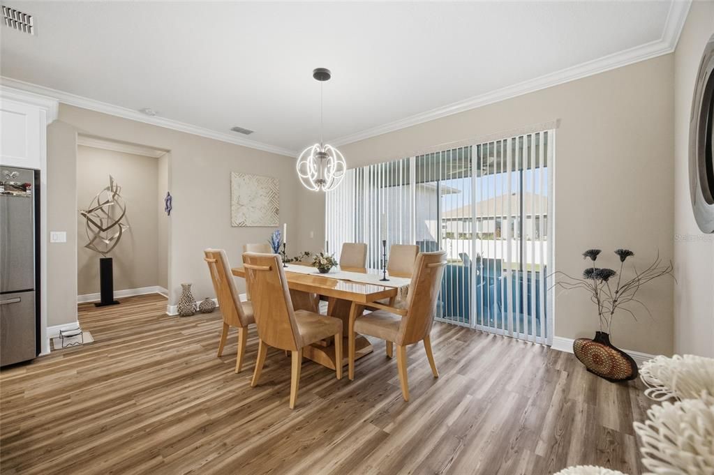 待售: $609,900 (3 贝兹, 3 浴室, 2490 平方英尺)