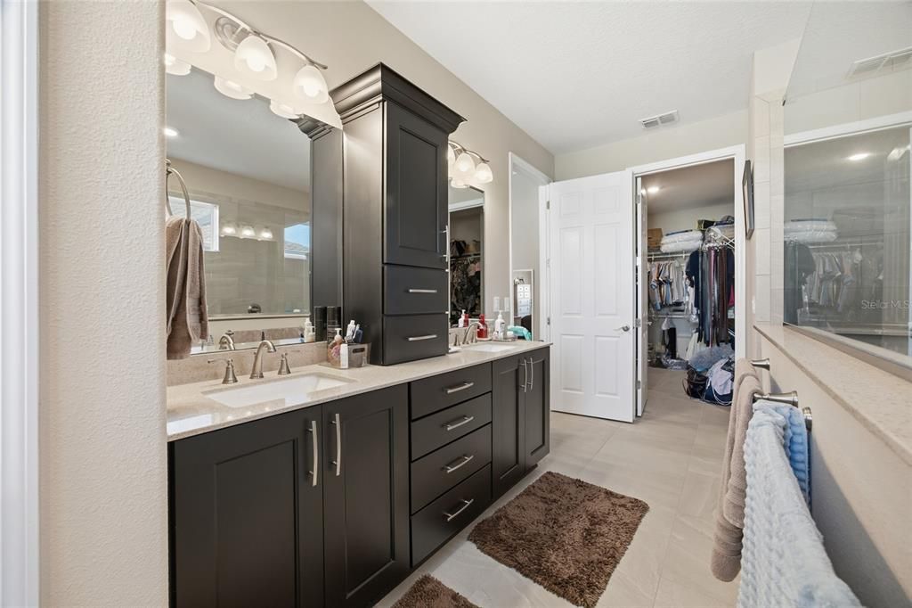 待售: $609,900 (3 贝兹, 3 浴室, 2490 平方英尺)