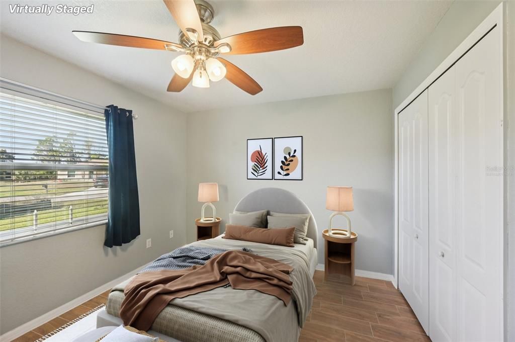 На продажу: $329,000 (3 спален, 2 ванн, 1987 Квадратных фут)