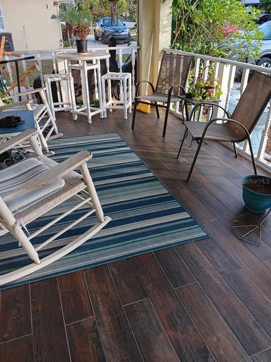 For Sale: $240,000 (2 beds, 1 baths, 1095 Square Feet)