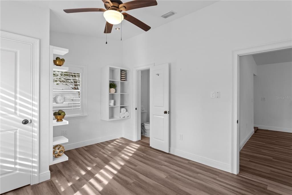 For Rent: $9,500 (3 beds, 3 baths, 2498 Square Feet)