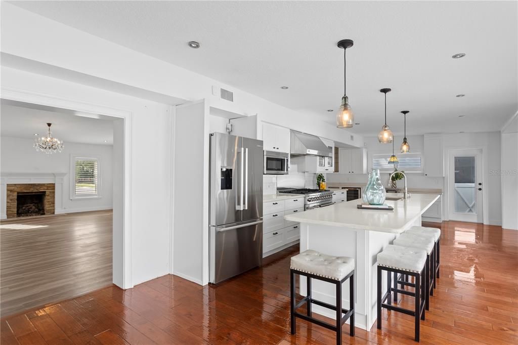 For Rent: $9,500 (3 beds, 3 baths, 2498 Square Feet)