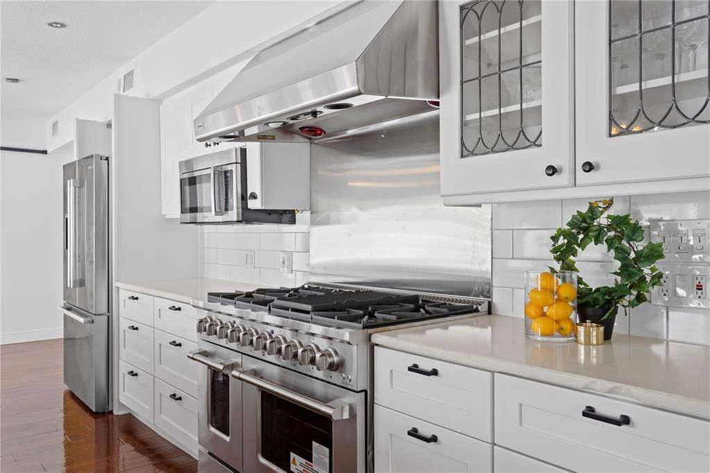 For Rent: $9,500 (3 beds, 3 baths, 2498 Square Feet)