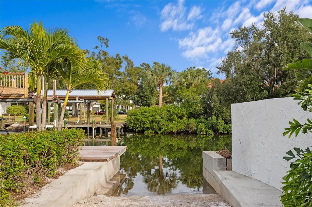 For Rent: $9,500 (3 beds, 3 baths, 2498 Square Feet)