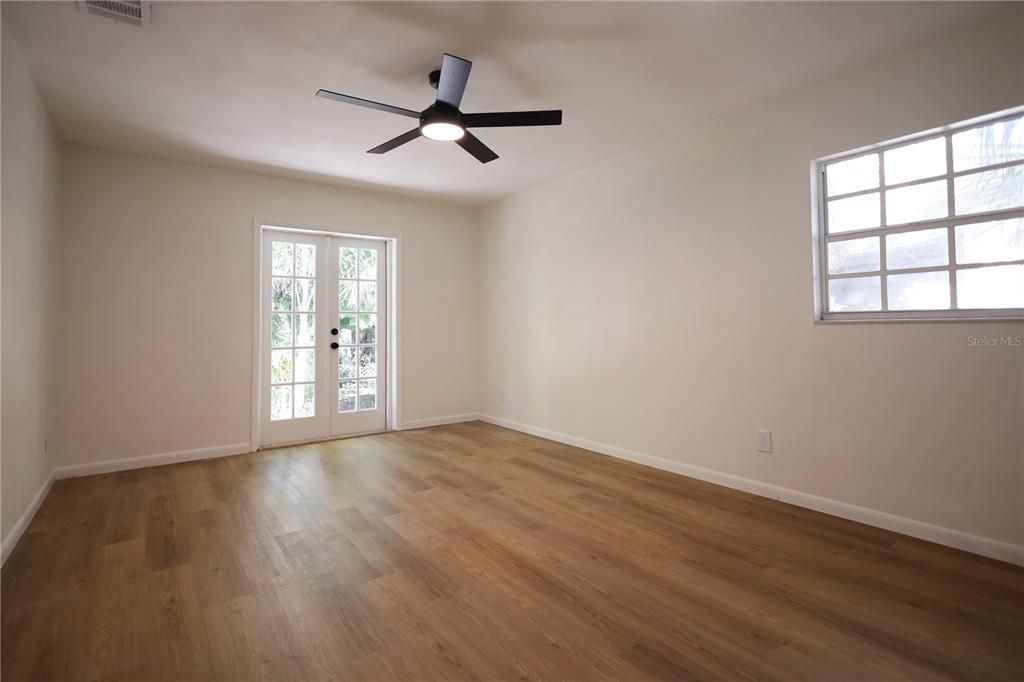 В аренду: $3,700 (3 спален, 2 ванн, 1740 Квадратных фут)