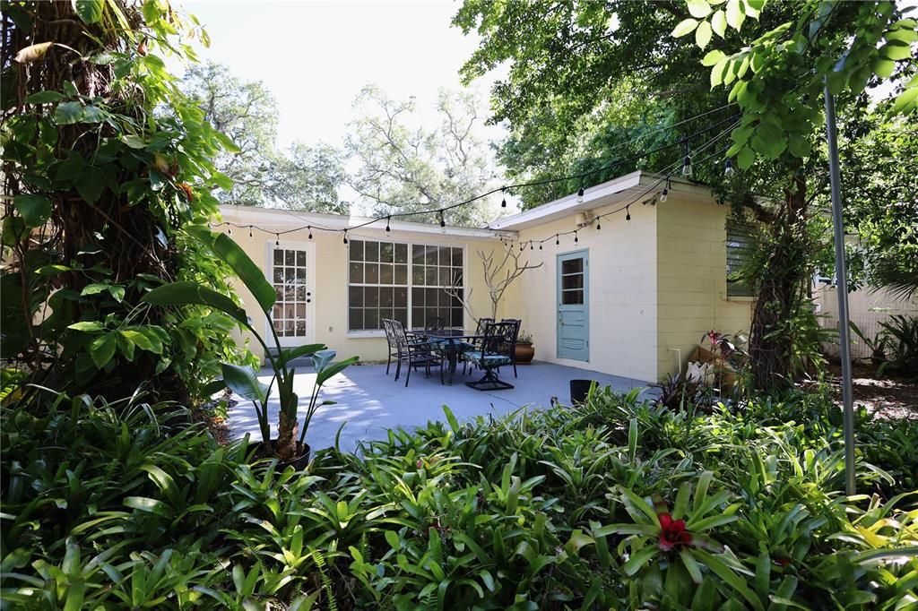 В аренду: $3,700 (3 спален, 2 ванн, 1740 Квадратных фут)