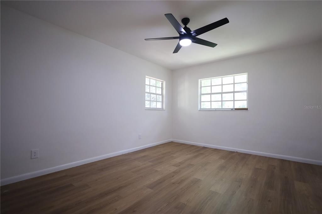 В аренду: $3,700 (3 спален, 2 ванн, 1740 Квадратных фут)