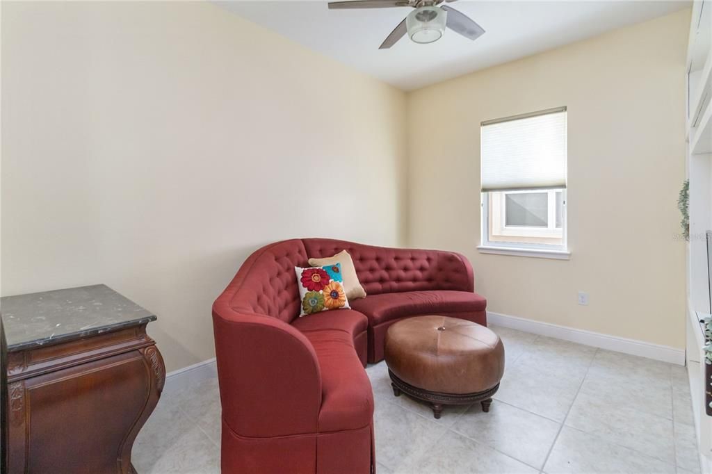 For Sale: $519,000 (3 beds, 3 baths, 2365 Square Feet)