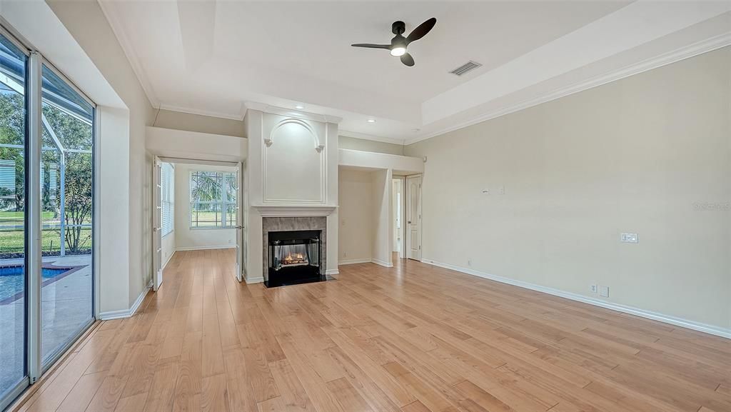 待售: $1,090,000 (4 贝兹, 3 浴室, 3632 平方英尺)