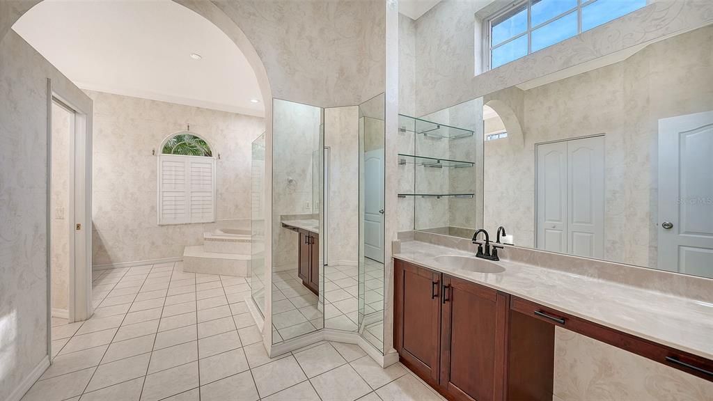 待售: $1,090,000 (4 贝兹, 3 浴室, 3632 平方英尺)