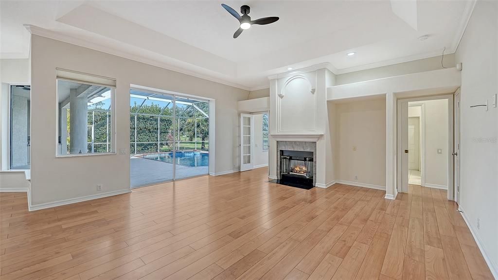 待售: $1,090,000 (4 贝兹, 3 浴室, 3632 平方英尺)