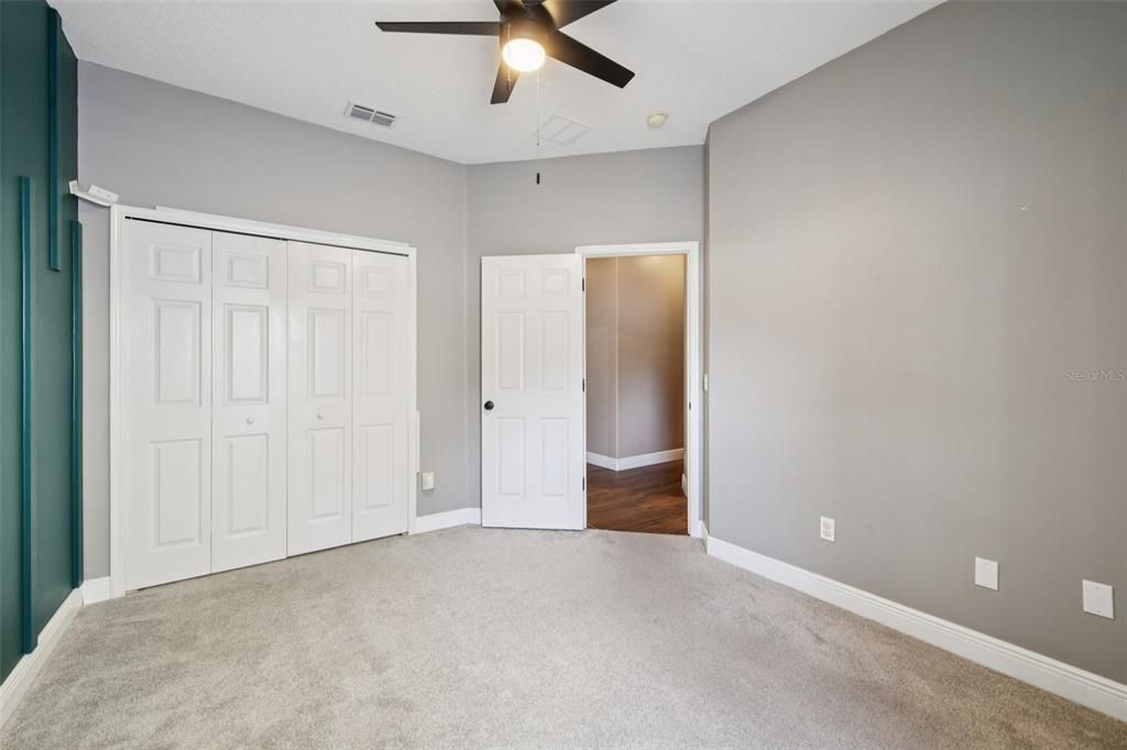 待售: $425,000 (3 贝兹, 2 浴室, 1626 平方英尺)