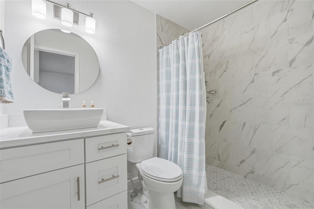 待售: $449,999 (3 贝兹, 1 浴室, 1317 平方英尺)