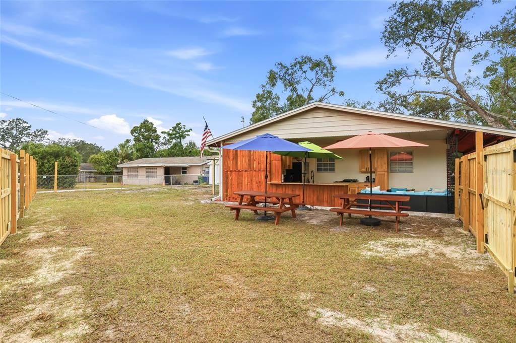 待售: $449,999 (3 贝兹, 1 浴室, 1317 平方英尺)