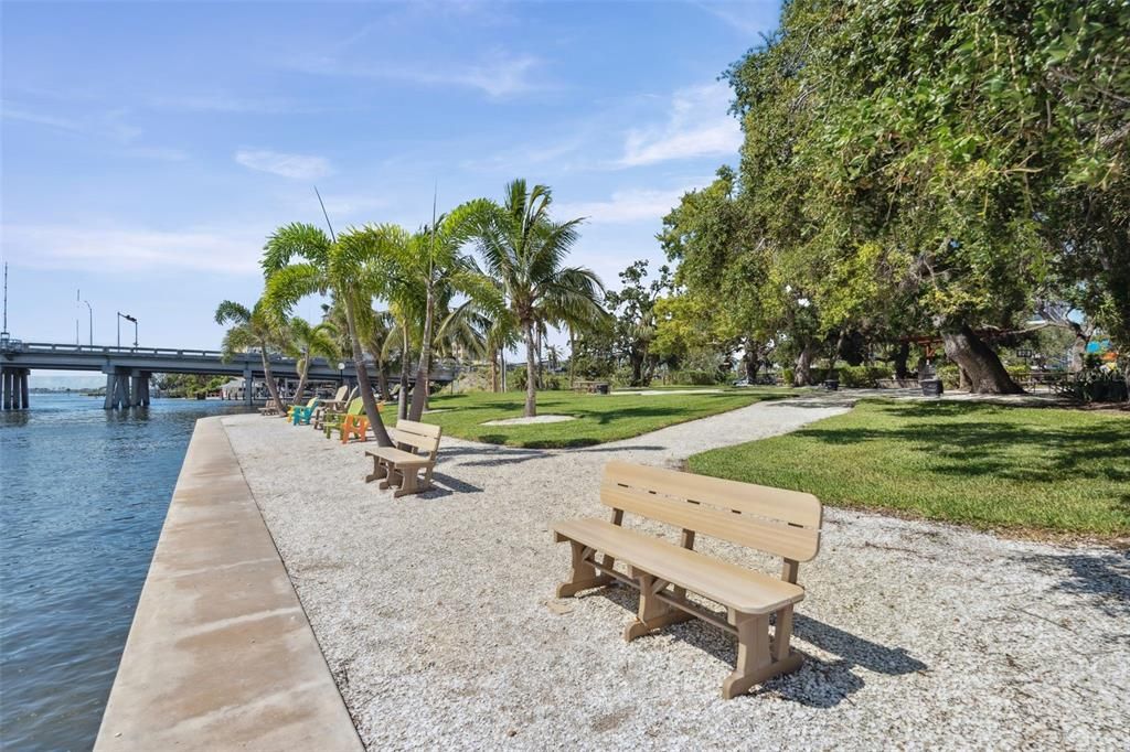 For Sale: $927,000 (3 beds, 2 baths, 2358 Square Feet)