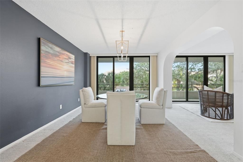 For Sale: $927,000 (3 beds, 2 baths, 2358 Square Feet)