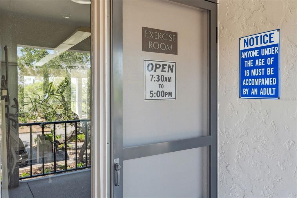 For Sale: $927,000 (3 beds, 2 baths, 2358 Square Feet)