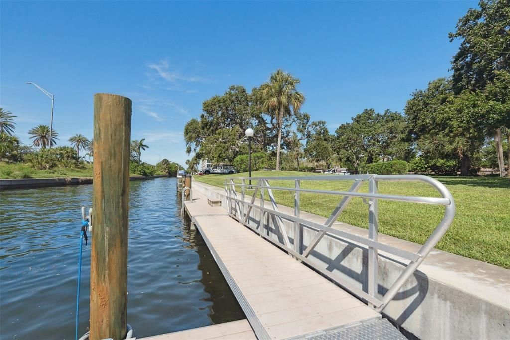 For Sale: $927,000 (3 beds, 2 baths, 2358 Square Feet)