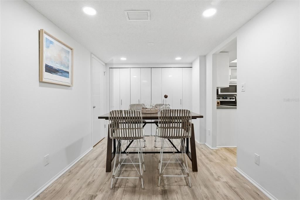 For Sale: $927,000 (3 beds, 2 baths, 2358 Square Feet)