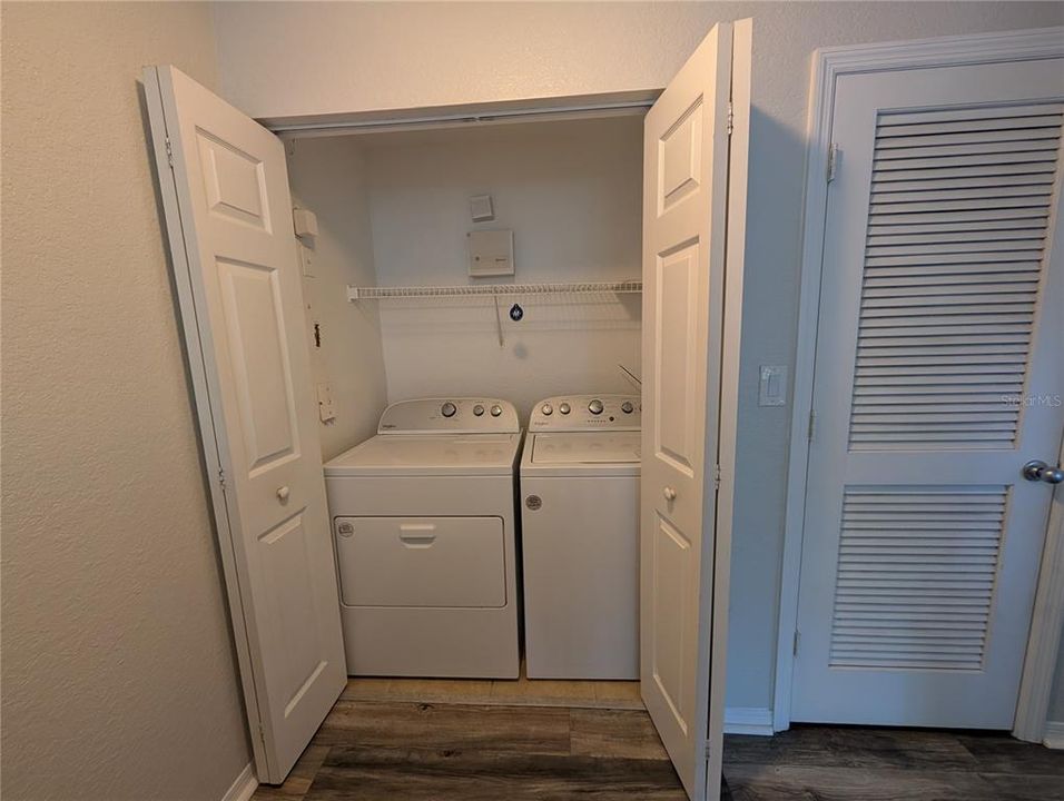 В аренду: $4,500 (3 спален, 3 ванн, 1698 Квадратных фут)